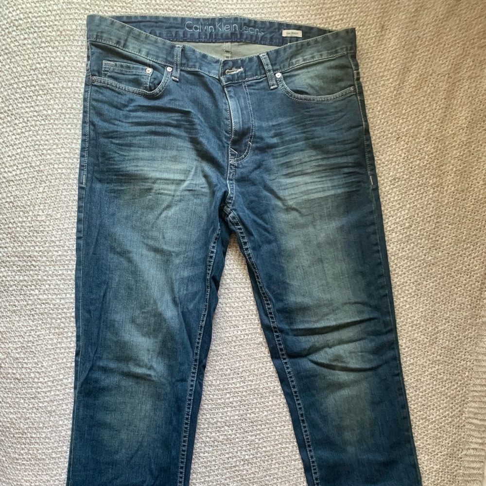 CK men’s jeans size 33x32